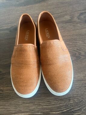 LAUREN by Ralph Lauren Tan Slip-On Knit Sneakers Sz 7.5